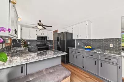 3640 E Northbrook Blvd, Oak Creek, WI 53154 - Photo 9