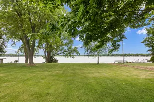 24315 Fairway Dr, Racine, WI 53139 - Photo 7