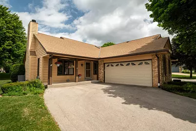 5413  Somerset Ln, Greenfield, WI 53221 - Photo 1