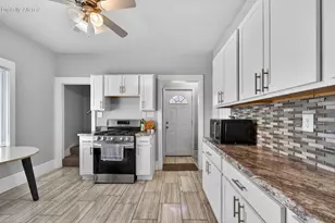 3609 N 24th Pl, Milwaukee, WI 53206 - Photo 7