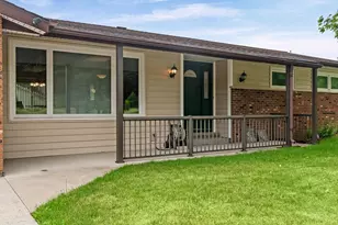 2720 32nd St, La Crosse, WI 54601 - Photo 3