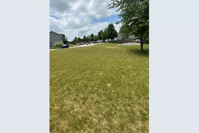 2518  Marie Cir, Waukesha, WI 53189 - Photo 55