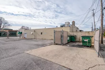 6718-6726 W North Ave, Wauwatosa, WI 53213 - Photo 17