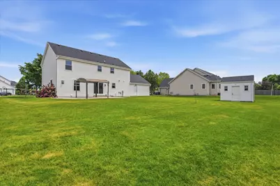 8821 S Carrollville Cir, Oak Creek, WI 53154 - Photo 47