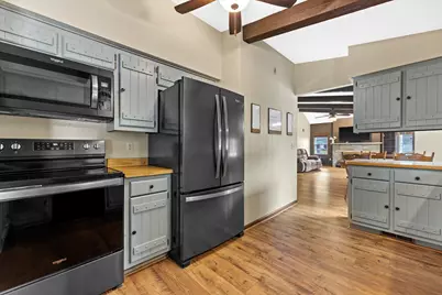 1116 E Racine Ave, Waukesha, WI 53186 - Photo 5