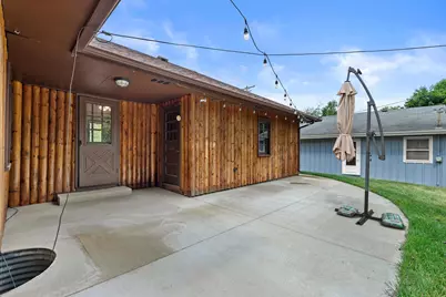 1116 E Racine Ave, Waukesha, WI 53186 - Photo 11
