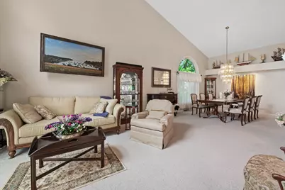 2809  Killarney Ct, West Bend, WI 53095 - Photo 5