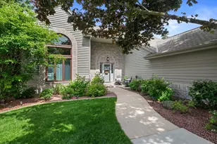 2809 Killarney Ct, West Bend, WI 53095 - Photo 57