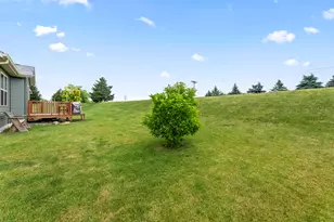 W1401 Stoney Brook Ct, Ixonia, WI 53036 - Photo 31