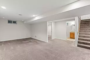 5314 W Calumet Rd, Milwaukee, WI 53223 - Photo 21