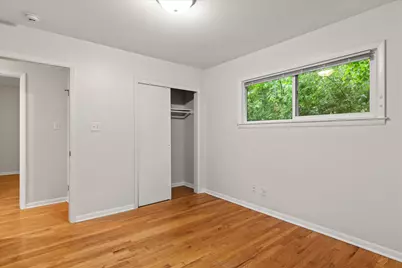 5314 W Calumet Rd, Milwaukee, WI 53223 - Photo 17