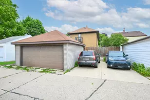 3307 S Springfield Ave, Milwaukee, WI 53207 - Photo 35