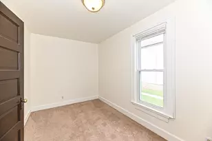 2014 S 79th St, West Allis, WI 53219 - Photo 15