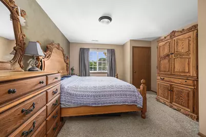 4835  Easy St #11, Delafield, WI 53029 - Photo 7