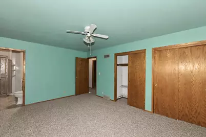 4500 W Abbott Ave, Greenfield, WI 53220 - Photo 29