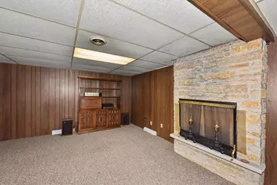 4500 W Abbott Ave, Greenfield, WI 53220 - Photo 31