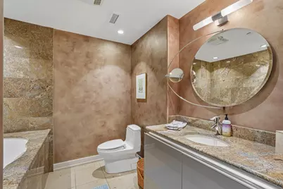 545 E Wells St #1000, Milwaukee, WI 53202 - Photo 13