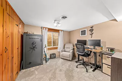 332 S Kendrick Ave, Burlington, WI 53105 - Photo 25