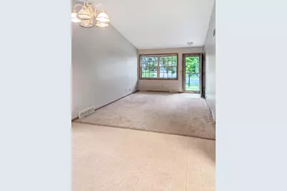 468  Pine Tree Dr #468, Fond du Lac, WI 54935 - Photo 3