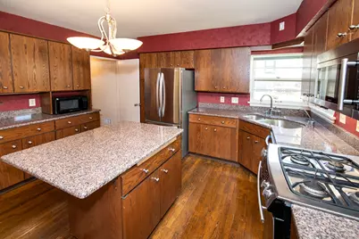 4535 N Cramer St, Whitefish Bay, WI 53211 - Photo 7