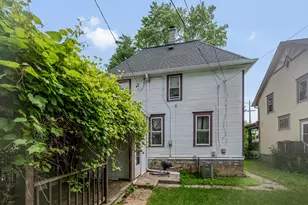 1648 Boyd Ave, Racine, WI 53405 - Photo 5