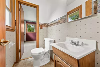 3706 S 157th St, New Berlin, WI 53151 - Photo 21