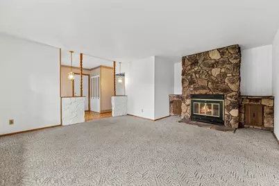3706 S 157th St, New Berlin, WI 53151 - Photo 15