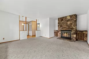 3706 S 157th St, New Berlin, WI 53151 - Photo 15