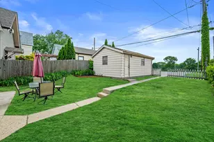 2843 S Linebarger Terrace, Milwaukee, WI 53207 - Photo 3