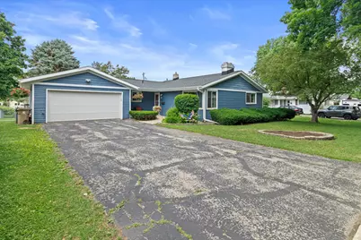 118  Walker Dr, Madison, WI 53714 - Photo 1