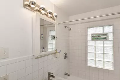 3113 W Oklahoma Ave #3115, Milwaukee, WI 53215 - Photo 15