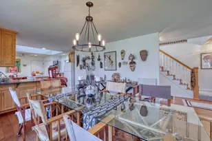 W304N2356 N Westwind Dr, Delafield, WI 53072 - Photo 7