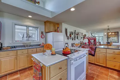 W304N2356 N Westwind Dr #6A, Delafield, WI 53072 - Photo 5