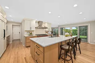 2502 W Norway Dr, Mequon, WI 53092 - Photo 7