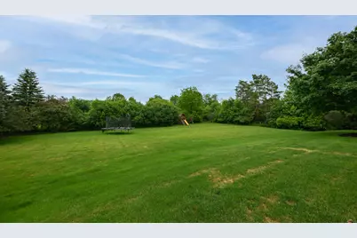 2502 W Norway Dr, Mequon, WI 53092 - Photo 37