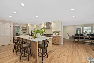 2502 W Norway Dr, Mequon, WI 53092 - Photo 9