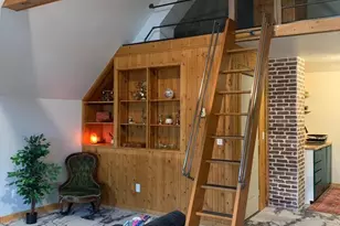 2065 S 28th St, Milwaukee, WI 53215 - Photo 5
