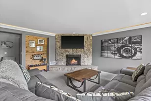 W290S2811 Carmarthen Dr, Genesee, WI 53188 - Photo 23