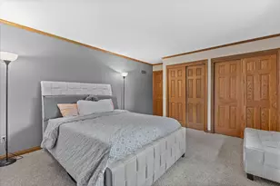 W290S2811 Carmarthen Dr, Genesee, WI 53188 - Photo 21