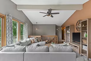 W290S2811 Carmarthen Dr, Genesee, WI 53188 - Photo 11