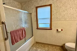 1013 28th St, Two Rivers, WI 54241 - Photo 17