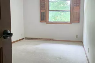 8480 W Edgerton Ave, Greendale, WI 53129 - Photo 37