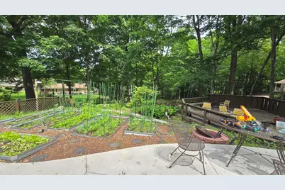 8480 W Edgerton Ave, Greendale, WI 53129 - Photo 47