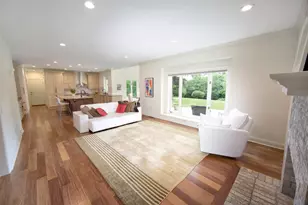 10431 N Gazebo Hill Parkway, Mequon, WI 53092 - Photo 9