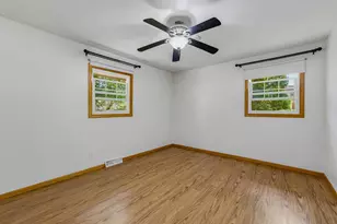 808 Memorial Dr, Kewaskum, WI 53040 - Photo 15