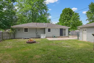 808 Memorial Dr, Kewaskum, WI 53040 - Photo 35