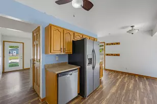 808 Memorial Dr, Kewaskum, WI 53040 - Photo 9