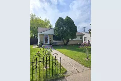 3949 N 77th St, Milwaukee, WI 53222 - Photo 1