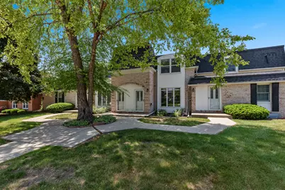 2005  Chateau Ct, Grafton, WI 53024 - Photo 25