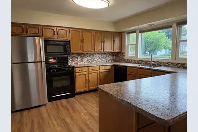 1134  Granddad Ter, La Crosse, WI 54601 - Photo 9